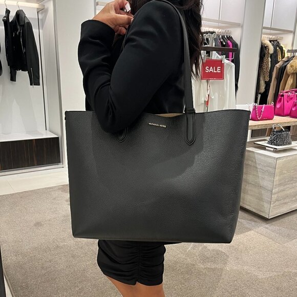 ** Original Packing ** Eliza Extra-Large Pebbled Leather Reversible Tote Bag - Picture 1 of 15